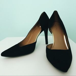 Black Pointed Toe Heels